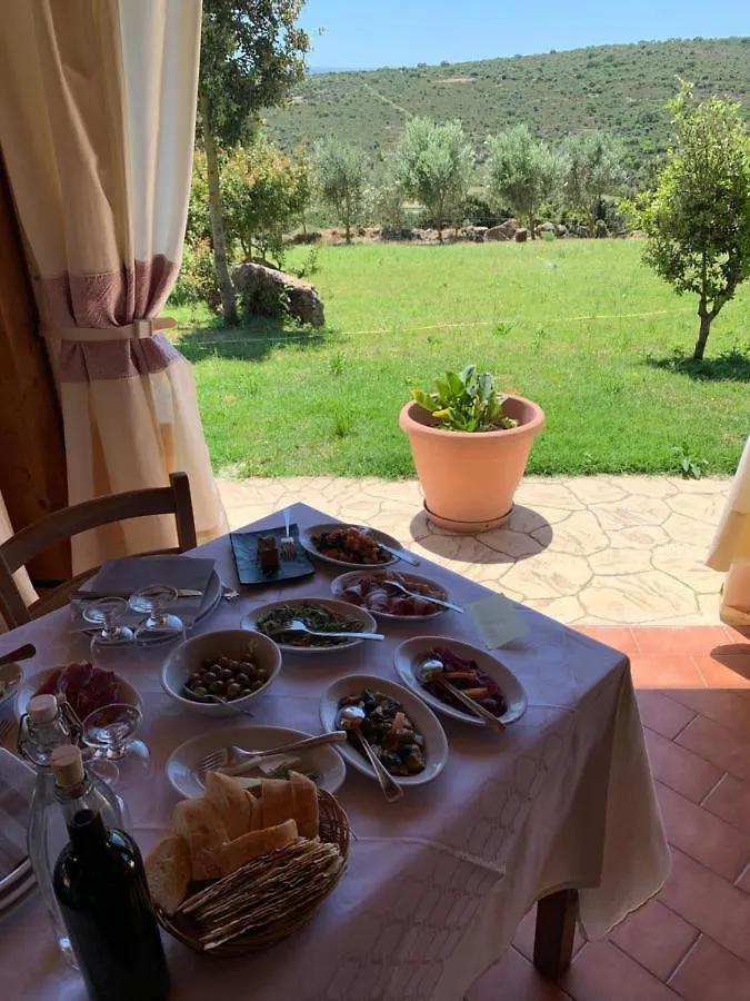 Agriturismo B&B Casteldoria Santa Maria