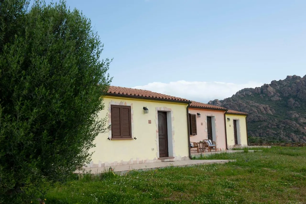 Agriturismo B&B Casteldoria Santa Maria  Italia